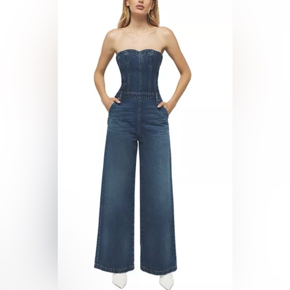 Hudson Jeans Pants - NWT Hudson The Creator Sweetheart Denim Wide Leg Jumpsuit in Stone Blue. Size 25